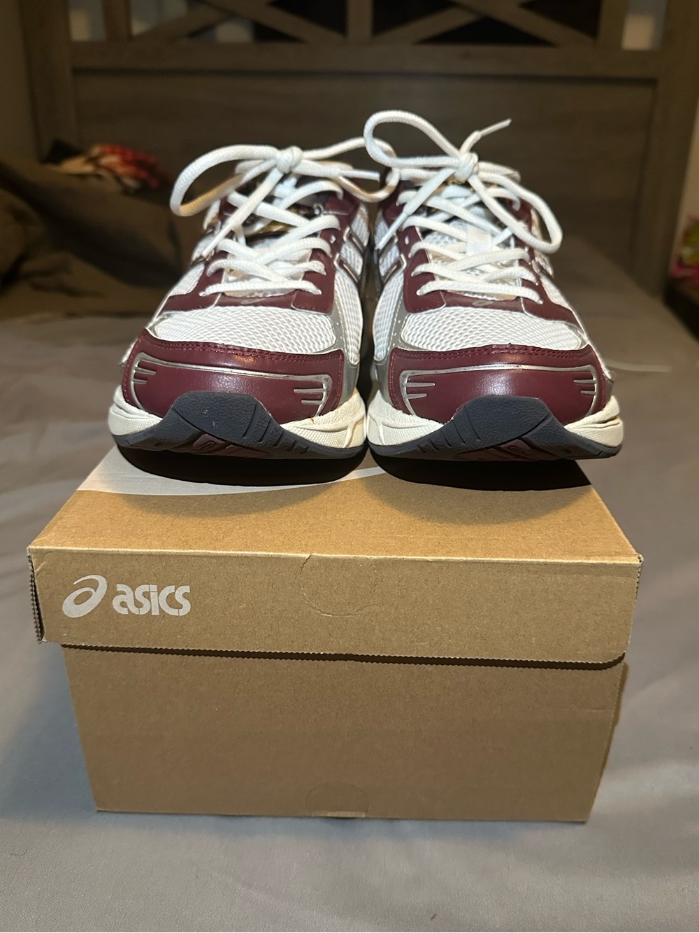 Asics White and Burgundy Lace-Up Mesh Trainers - Picture 2 of 4